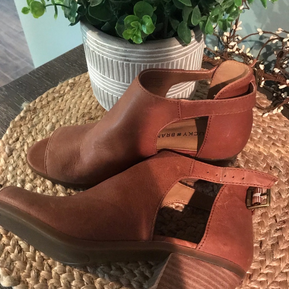 Lucky Brand Barimo Women’s Bootie